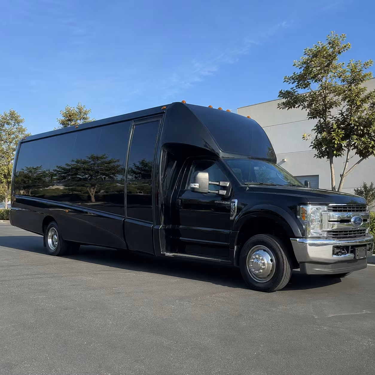 20 passenger party bus